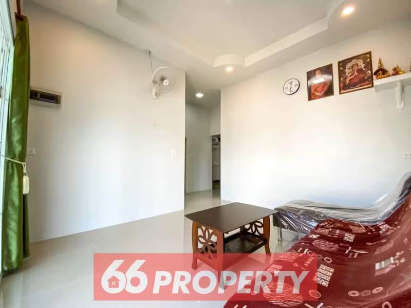 2 Bedroom House