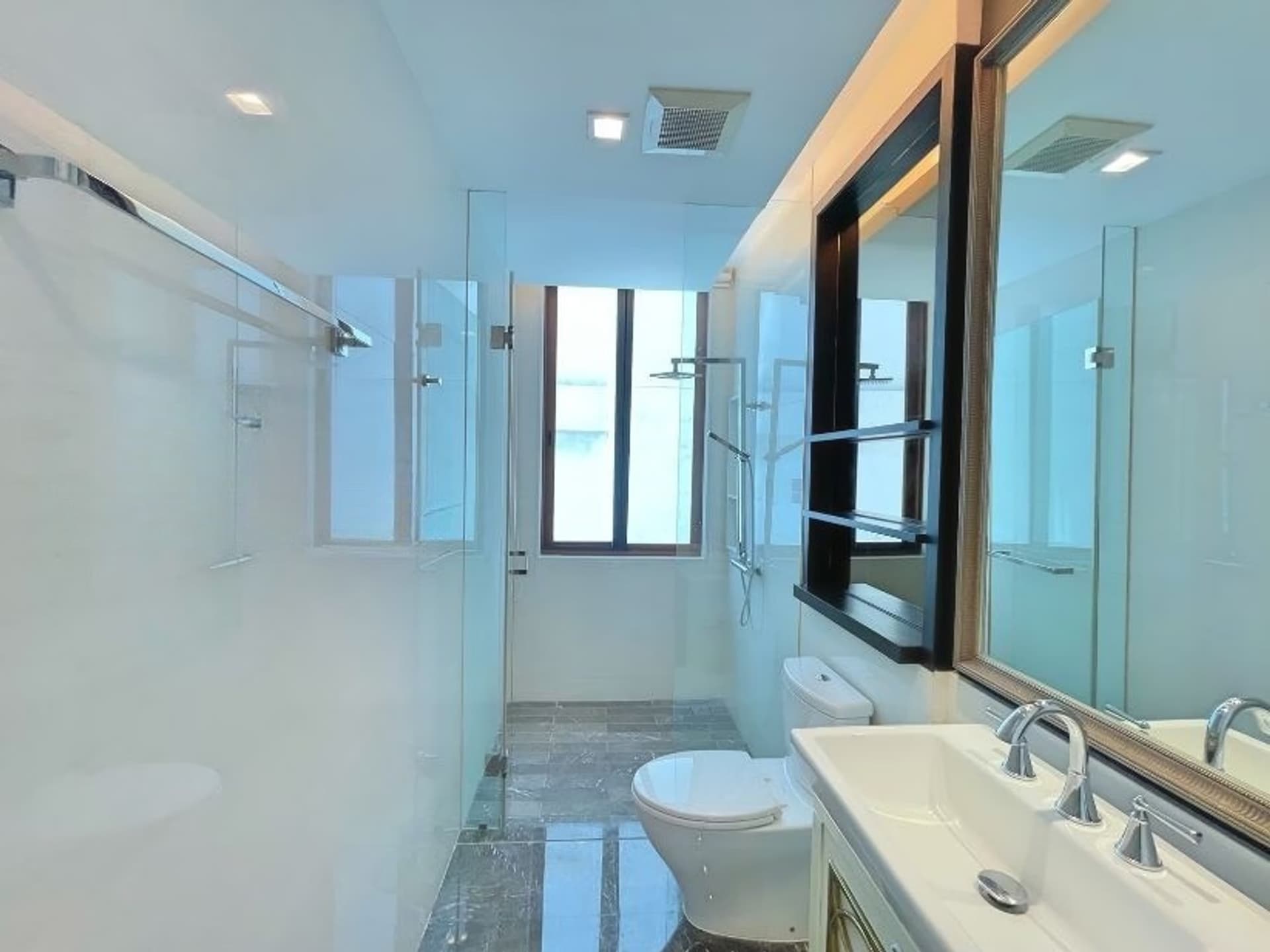 4 ห้องนอน คอนโด สำหรับ ขาย ใน วัฒนา - Image 10