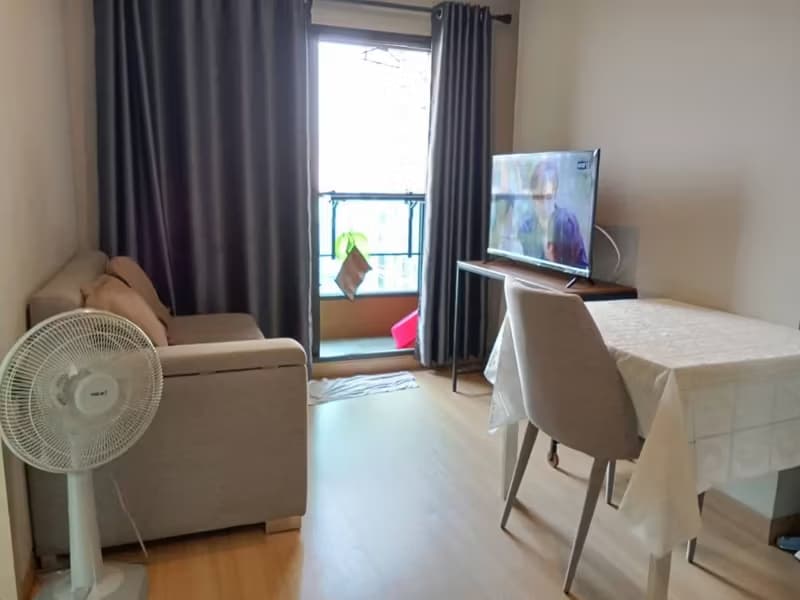 Condo for Rent at Lumpini Suites Phetchaburi-Makkasan
