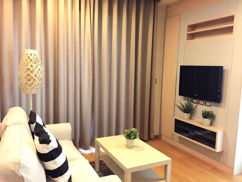 1 Bedroom Condo