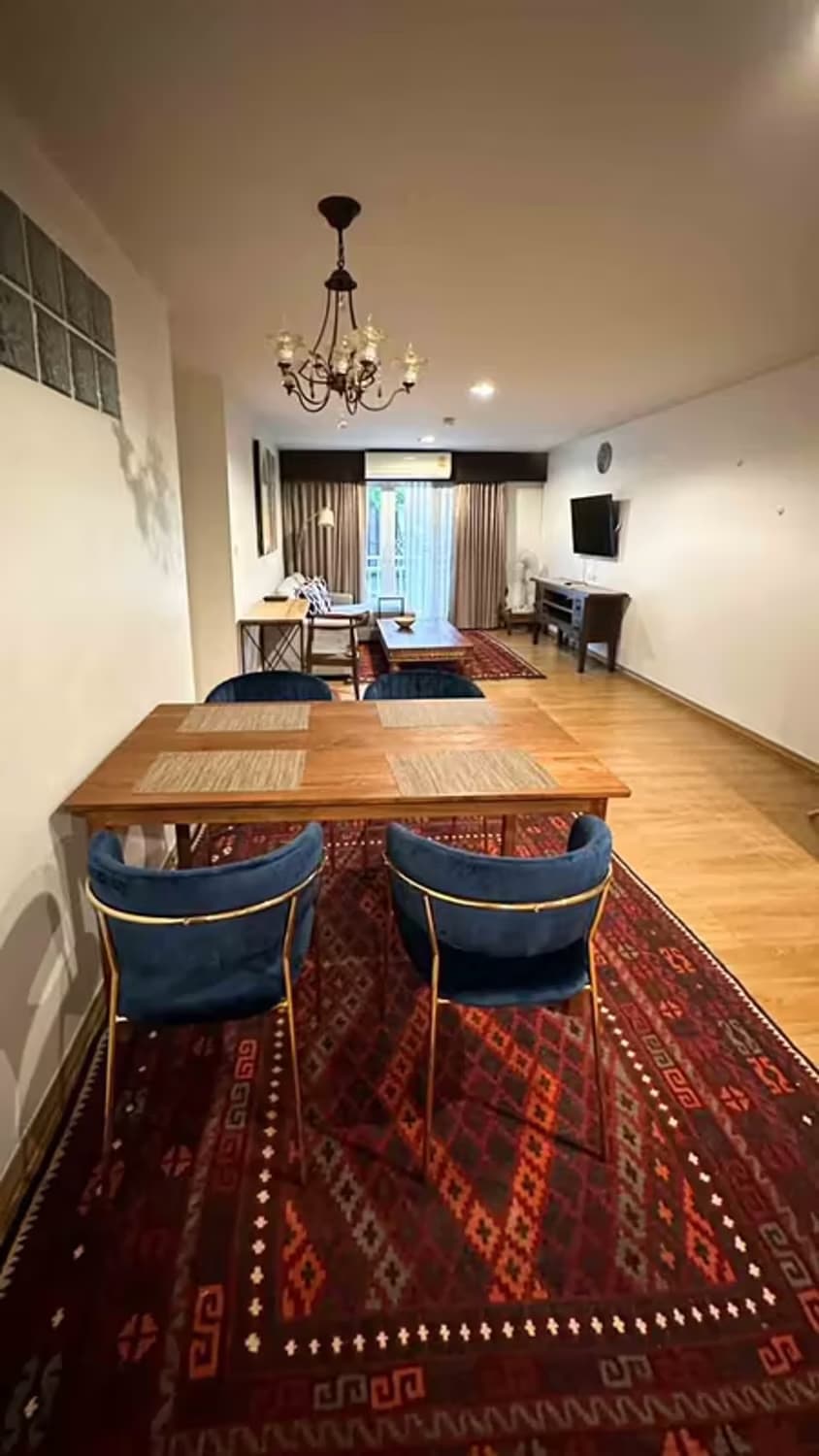 1 Bedroom Condo - Image 5
