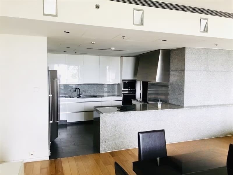 3 Bed Condo for Sale in Sathon