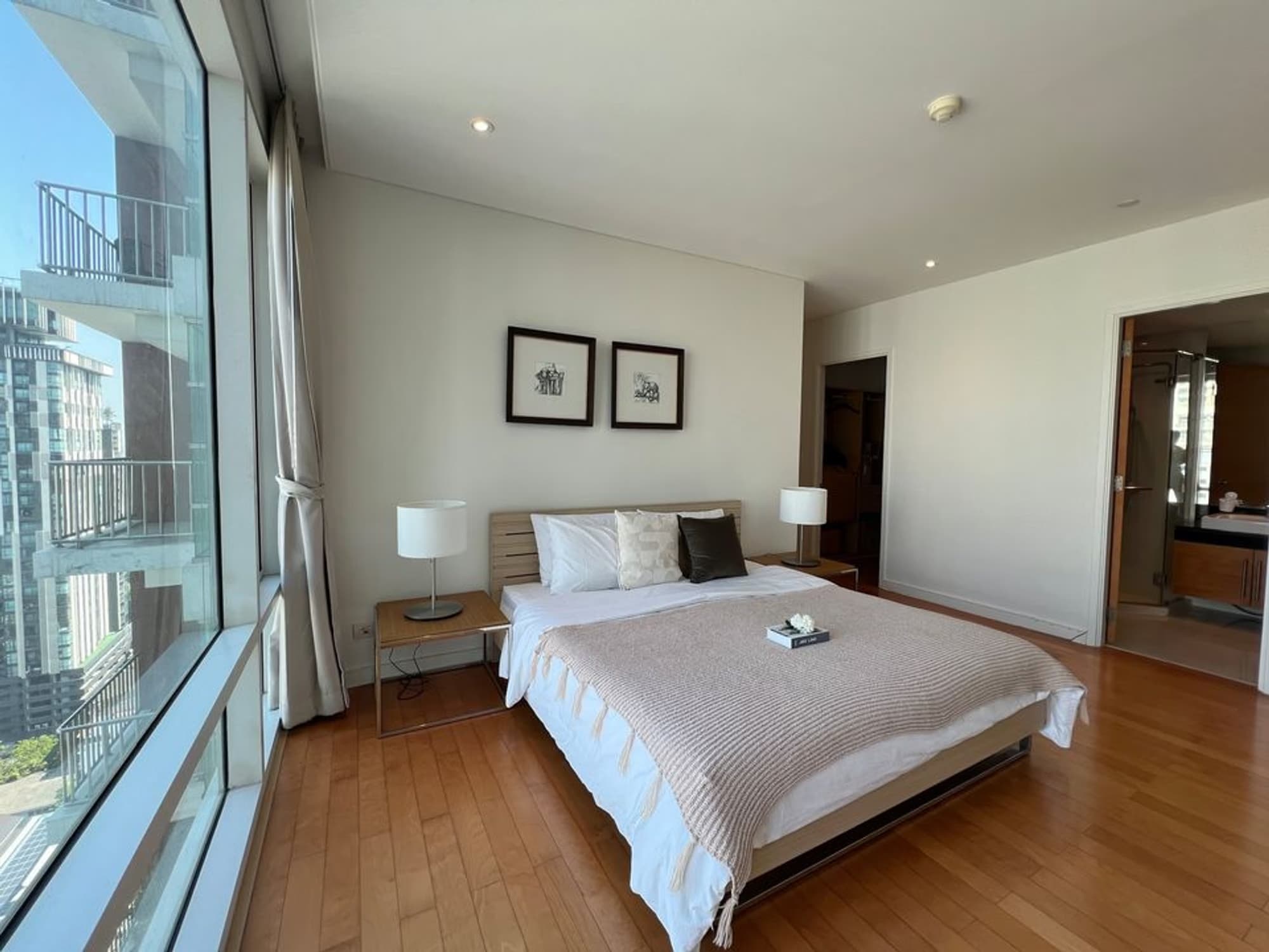 2 Bedroom Condo for Rent at Fullerton Sukhumvit - Image 13