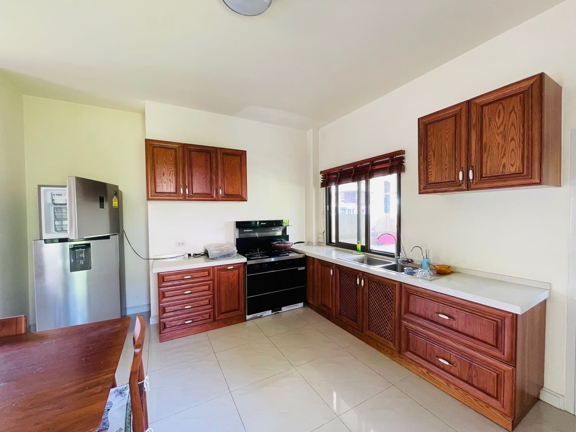 4 Bedroom House for Rent/Sale near Kad Farang - Image 13