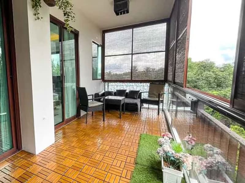 Condo for Rented at Mountain Front Condo