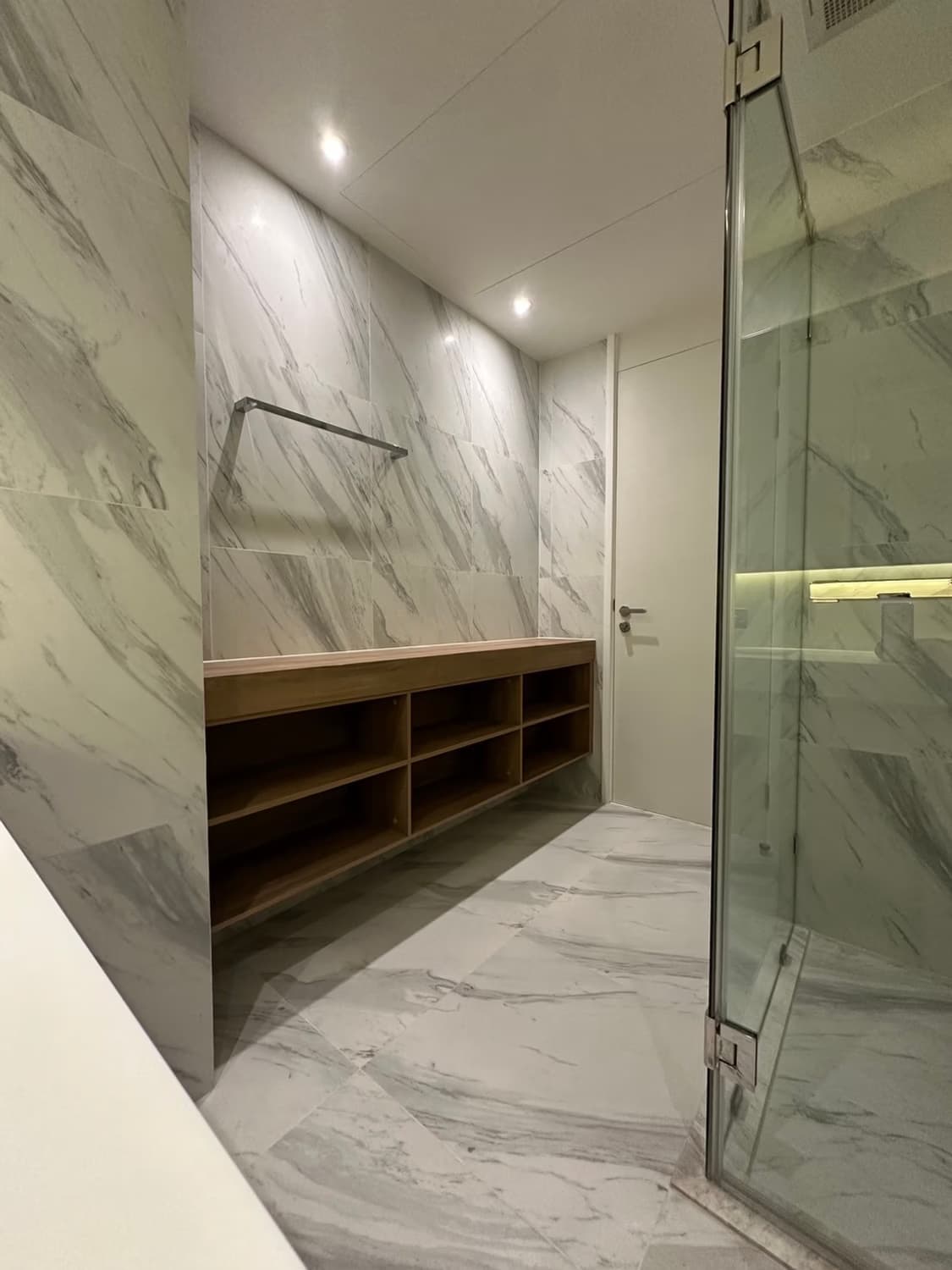  - Image 5