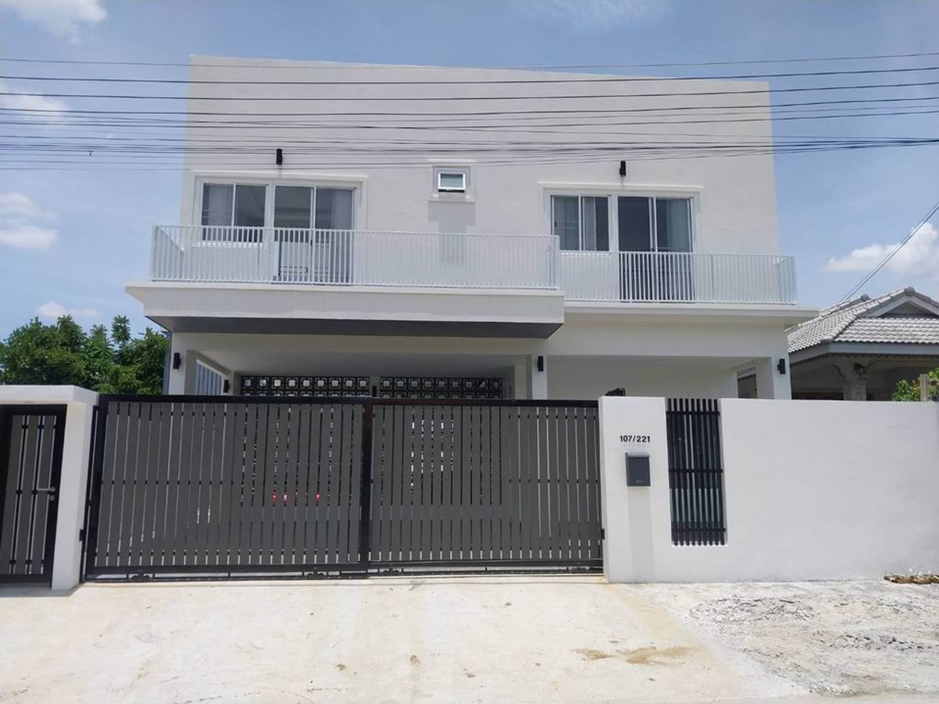 5 ห้องนอน House สำหรับ ขายและจำหน่าย ใน สารภี - Image 1