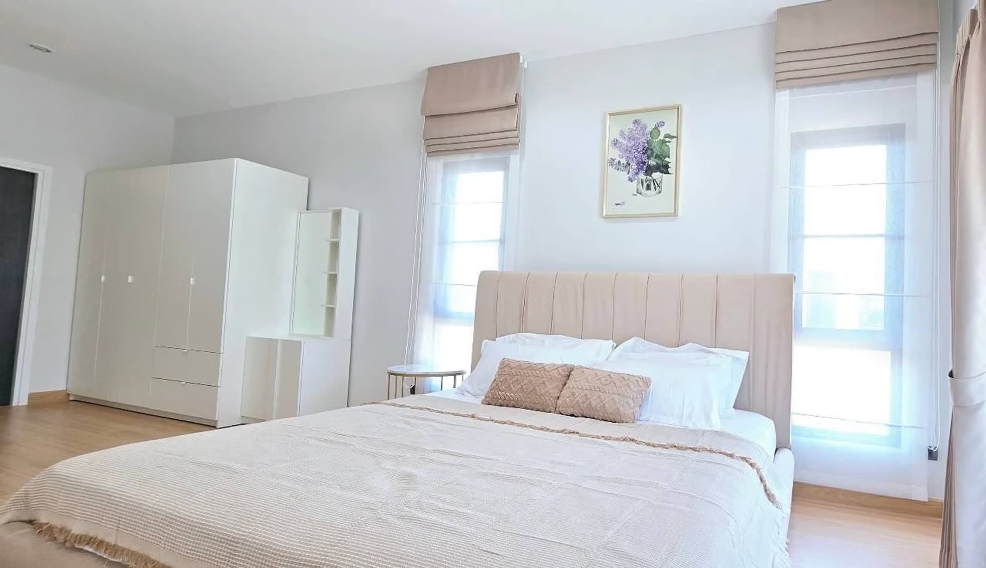 4 Bed House for Rent in Saraphi - Image 10