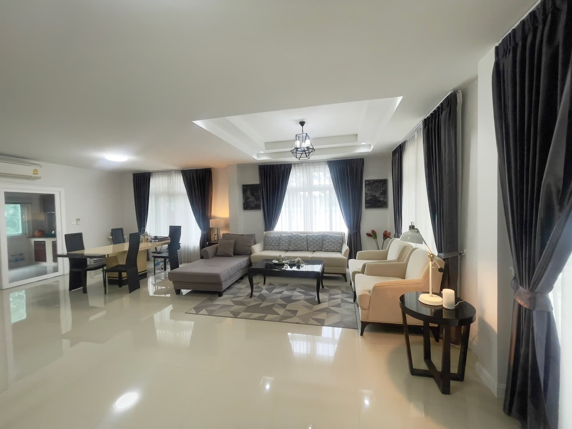 4 Bed House for Rent in San Kamphaeng - Image 3