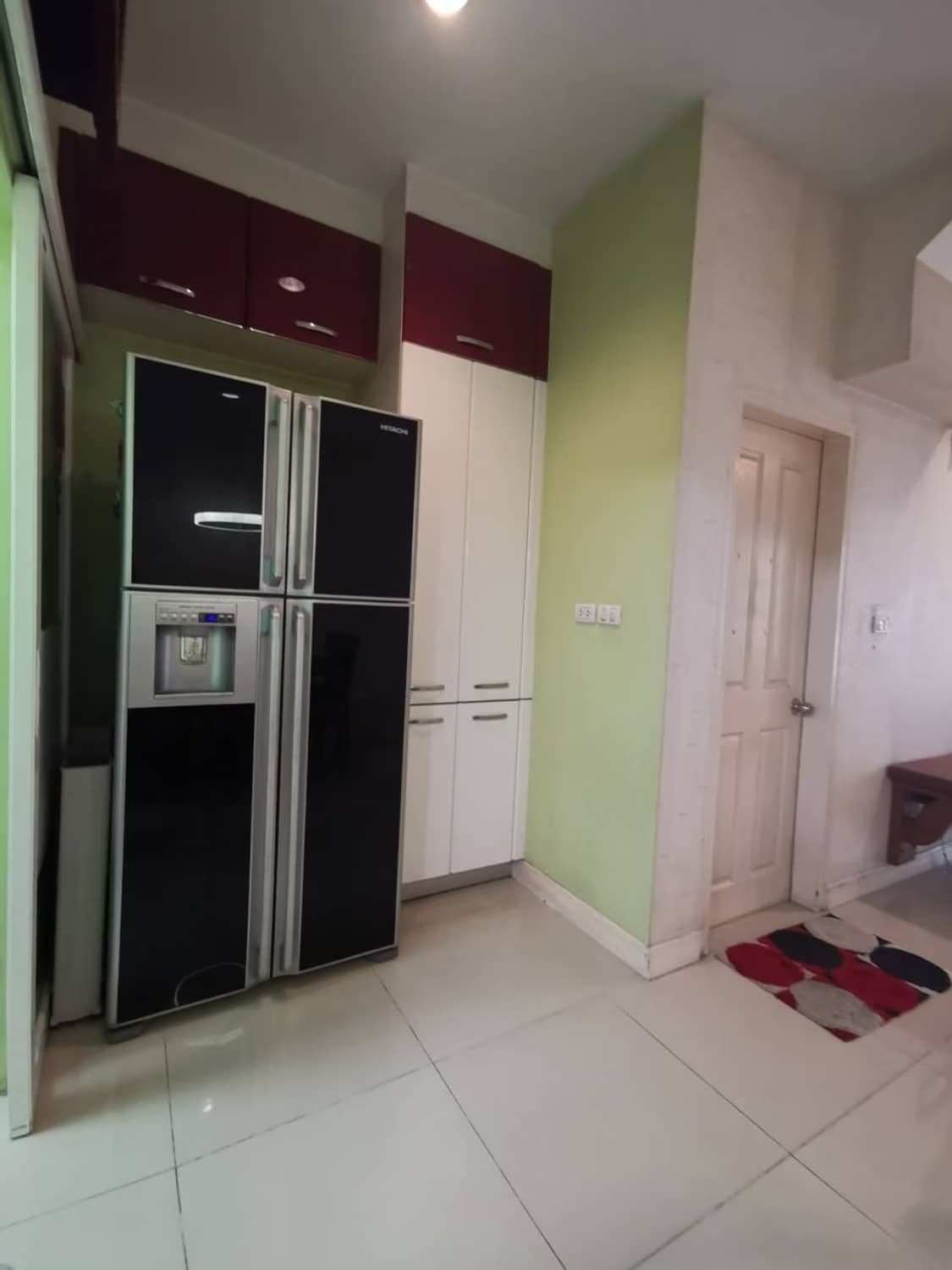 3 Bed Townhouse for Sale in Yan Nawa - Image 10