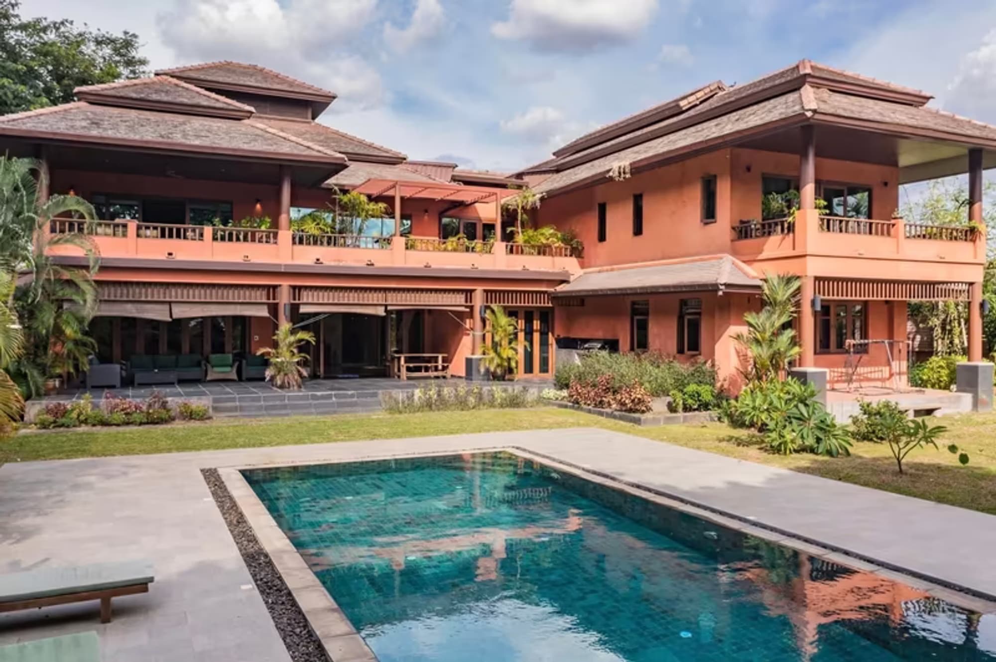 5 Bedroom House - Image 25