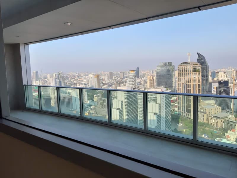 3 Bed Condo for Rent in Khlong Toei