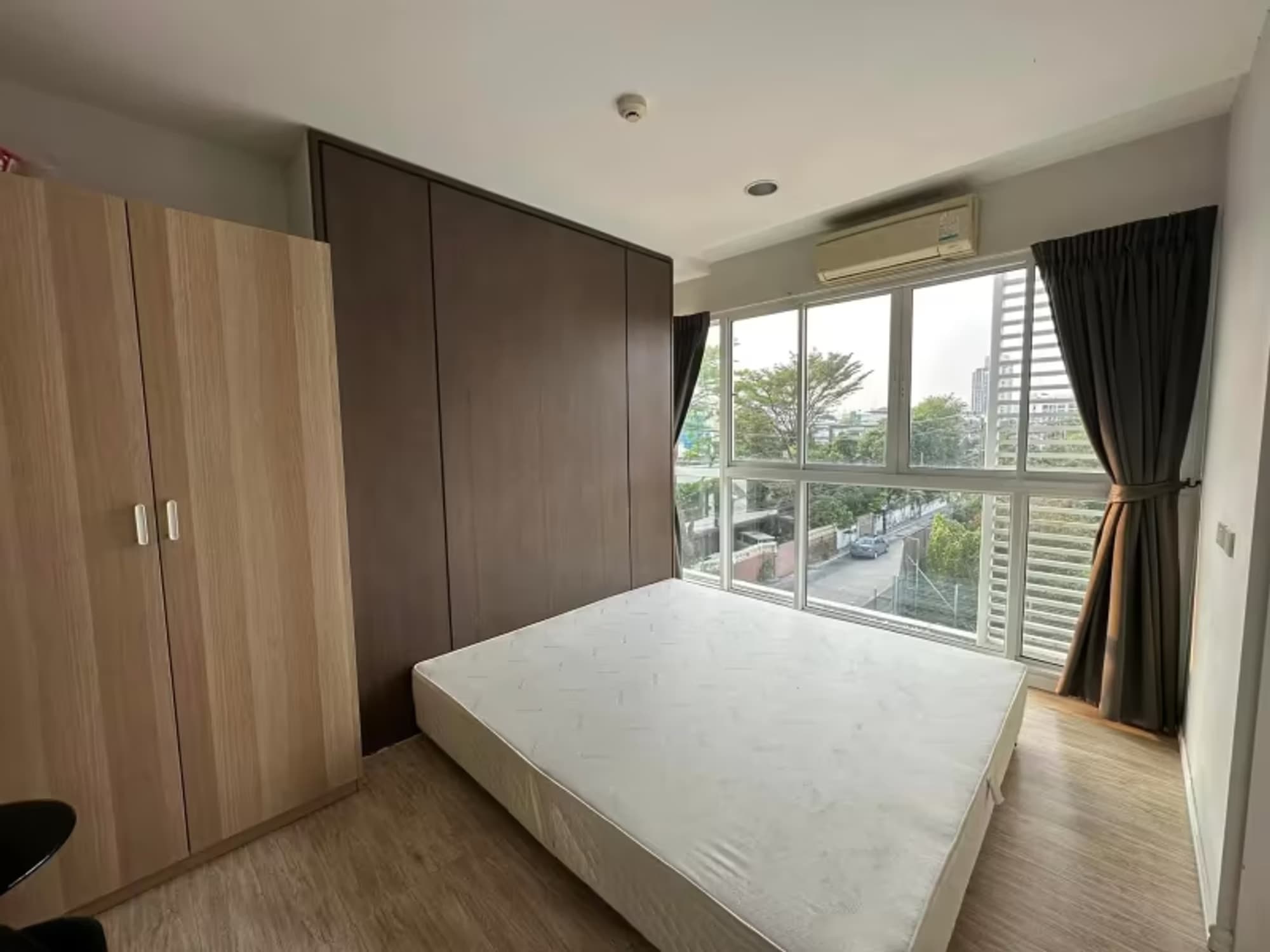 1 Bedroom Condo - Image 3