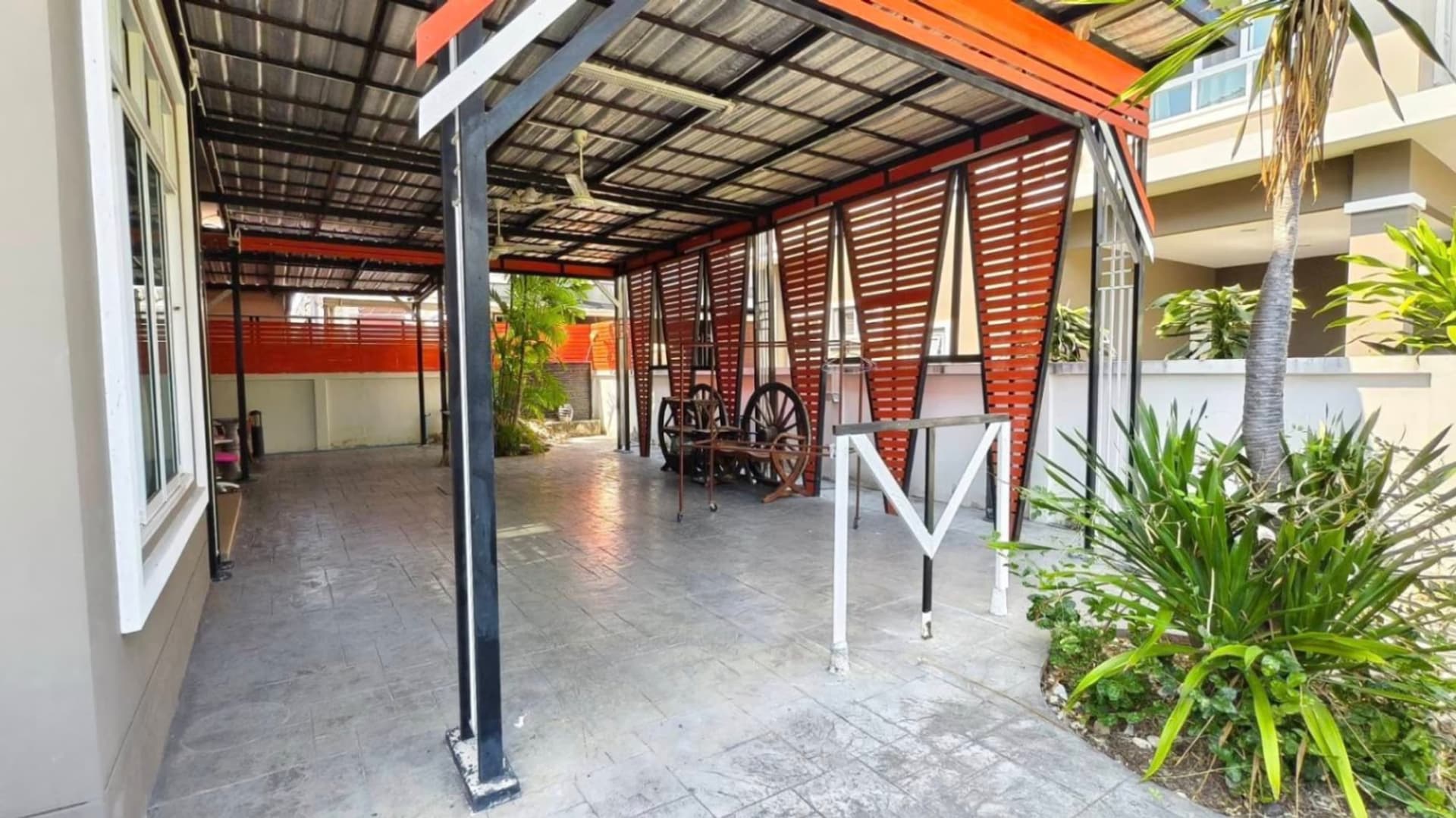 4 卧室 别墅 用于 出租 在 San Kamphaeng - Image 19