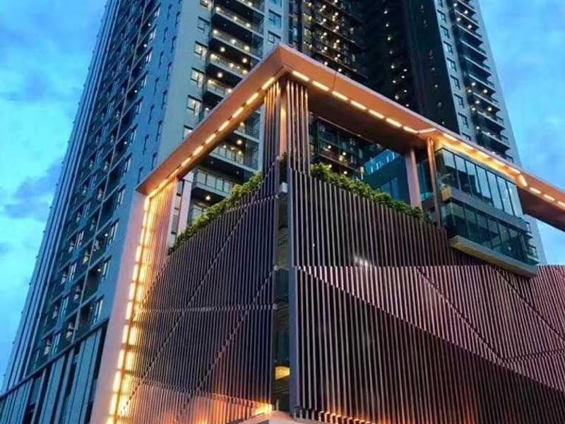 1 Bed Condo for Rent and Sale  Near Ekkamai BTS