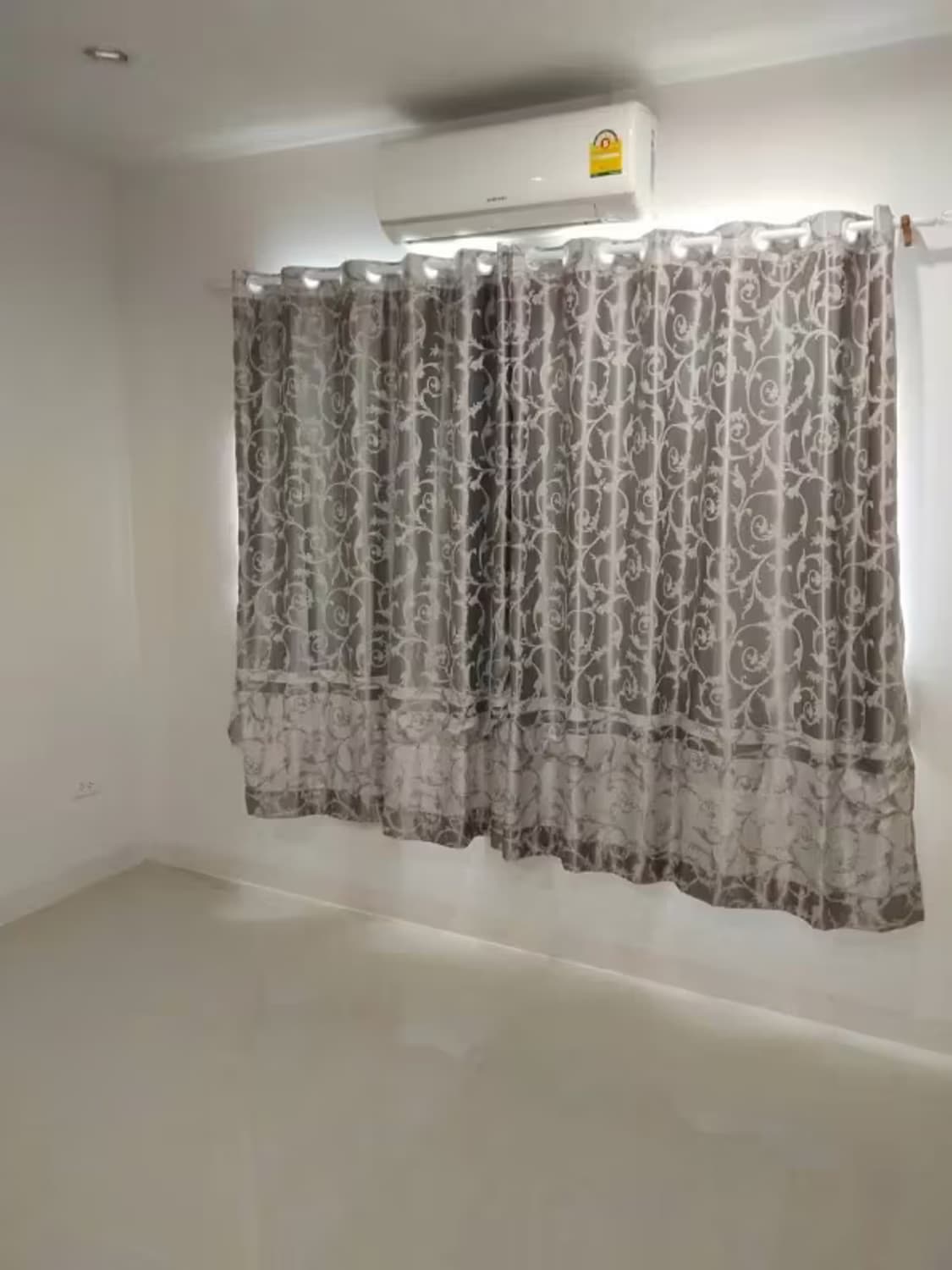 2 Bedroom House - Image 11
