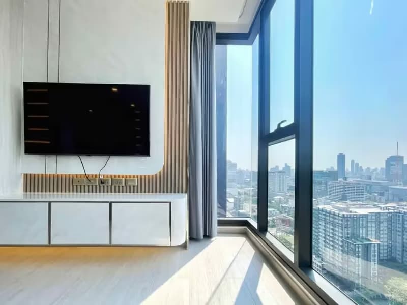 One 9 Five Asoke - Rama 9 