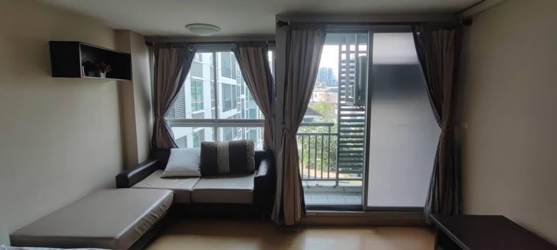 1 Bedroom Condo - Image 2