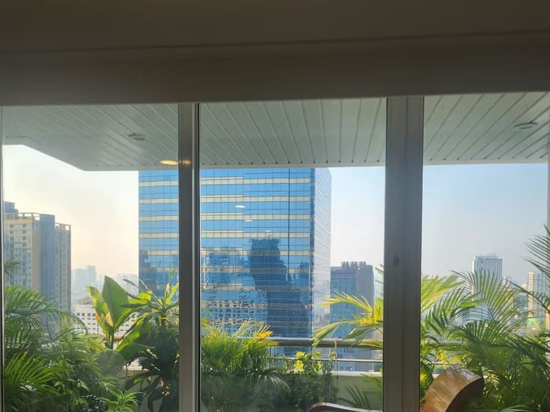 3 Bed Condo for Rent in Watthana