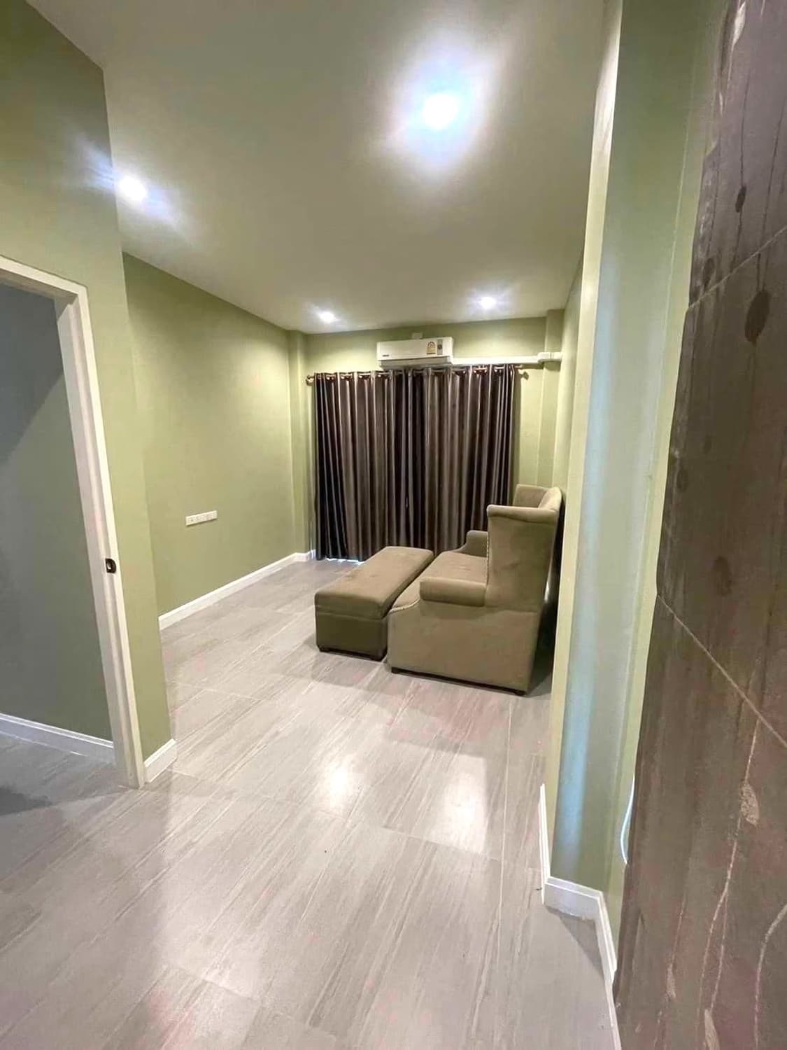 3 Bed House for Rent and Sale in Hang Dong District - Image 5