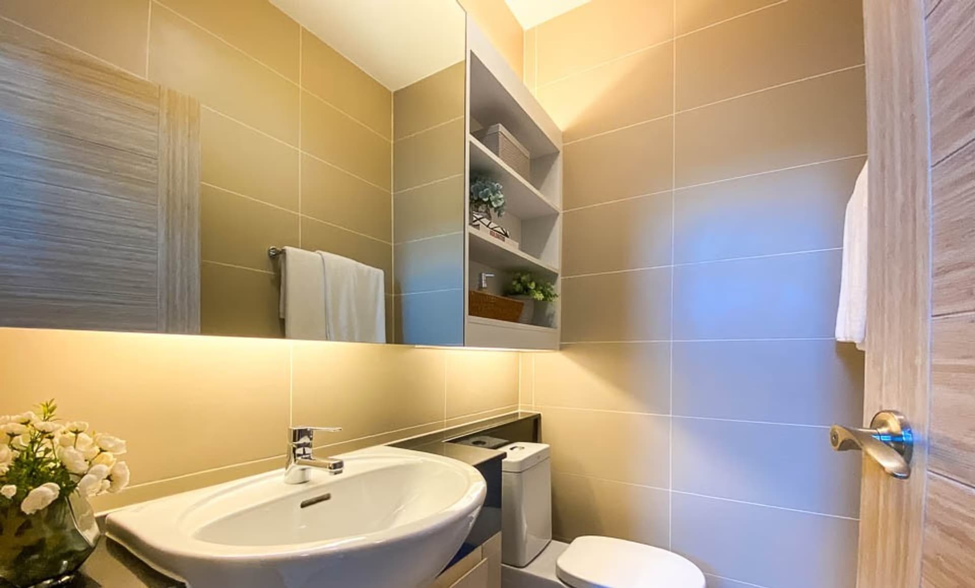 2 Bedroom Condo - Image 6