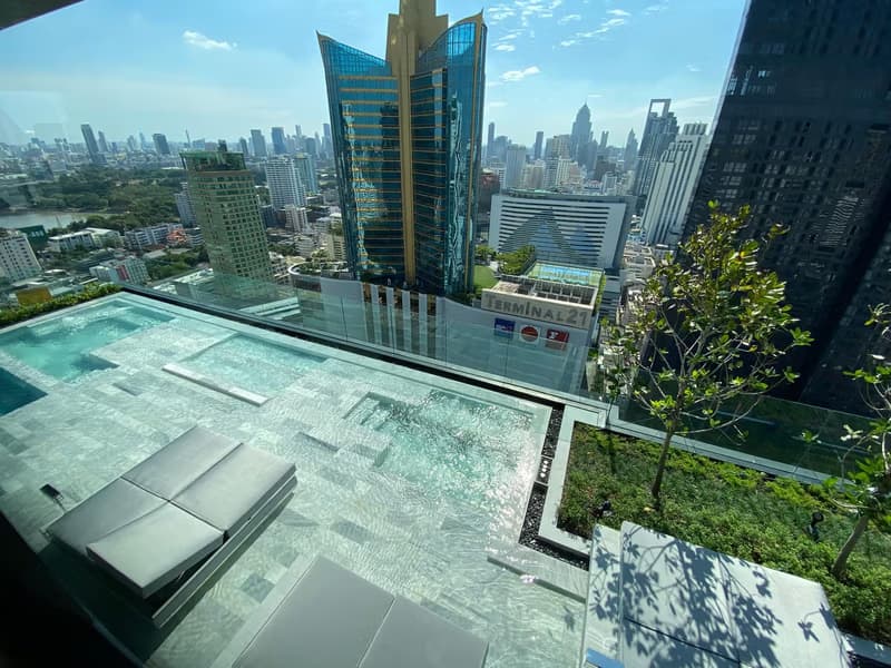 Condo for Rent at CELES ASOK