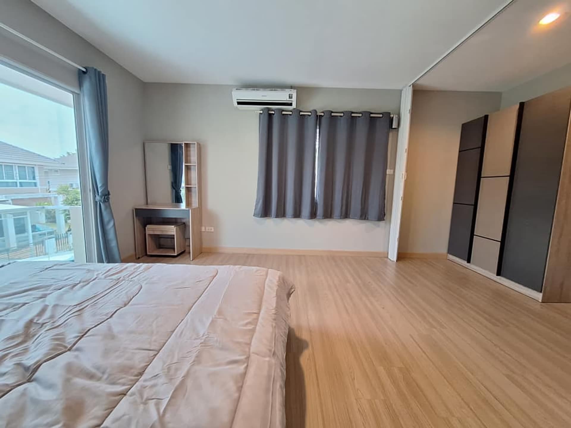 3 Bed House for Rent in Saraphi - Image 8