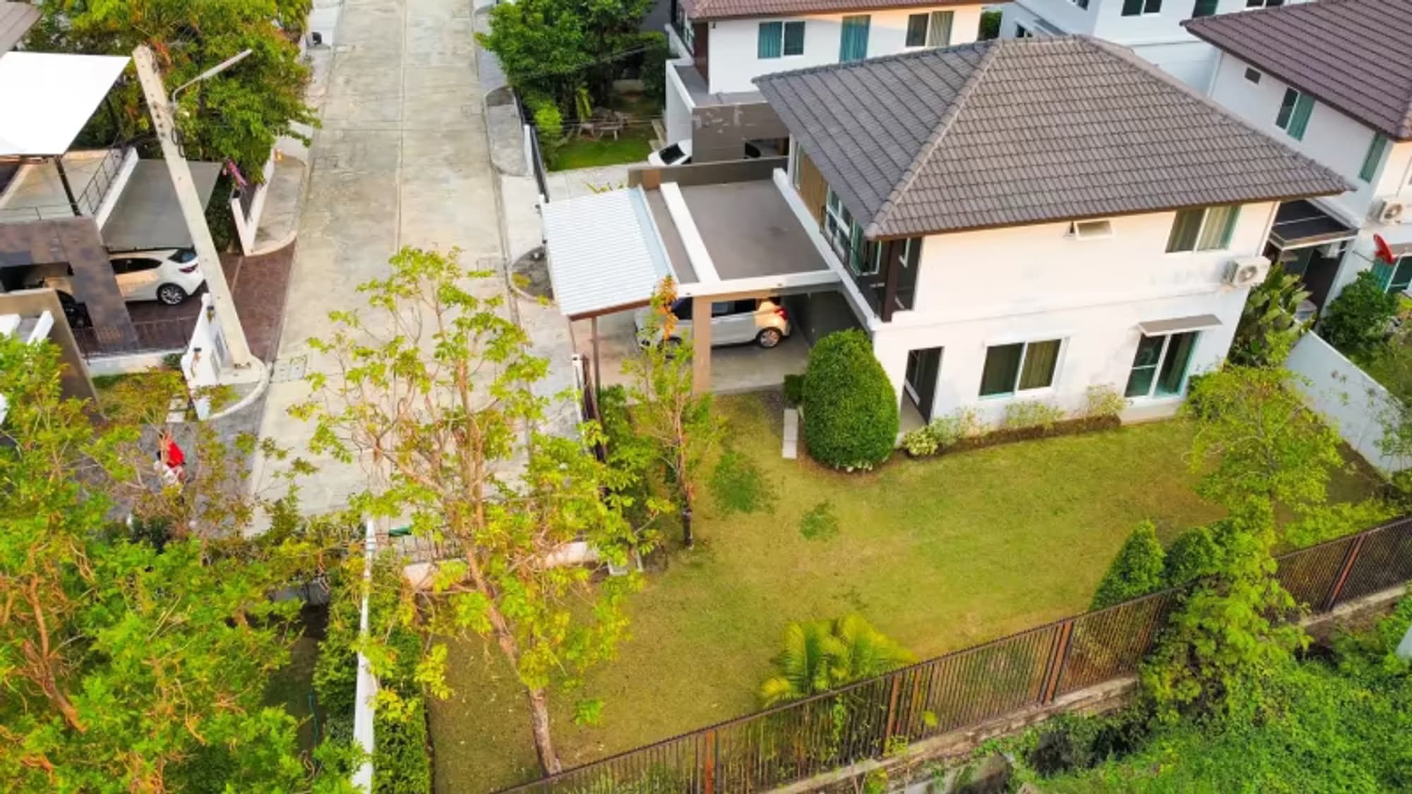 3 Bedroom House - Image 35