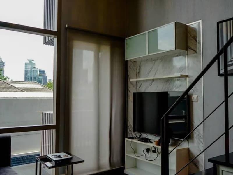1 Bedroom Condo
