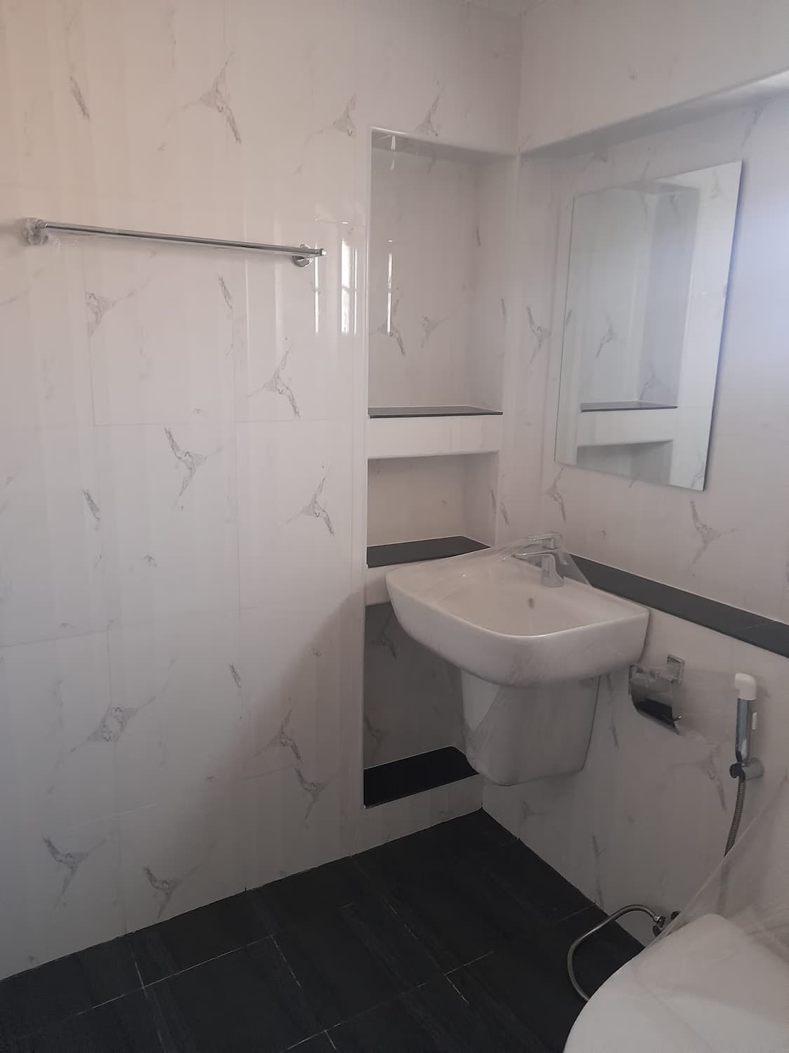 House for Sale in San Sai Luang, San Sai. - Image 13