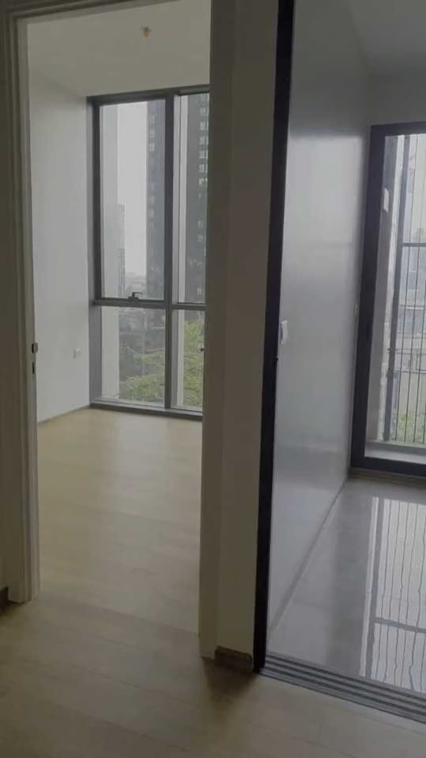 1 Bed Condo for Sale in Ratchathewi - Image 2