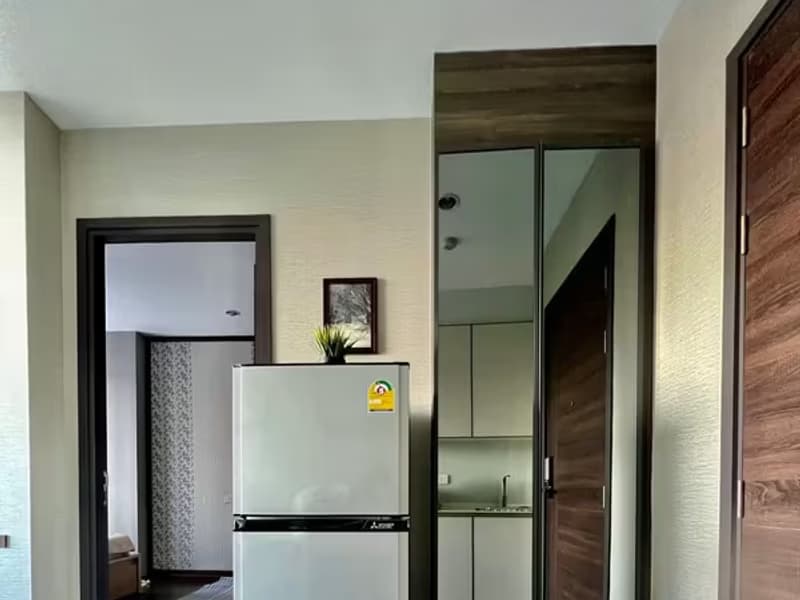 1 Bedroom Condo