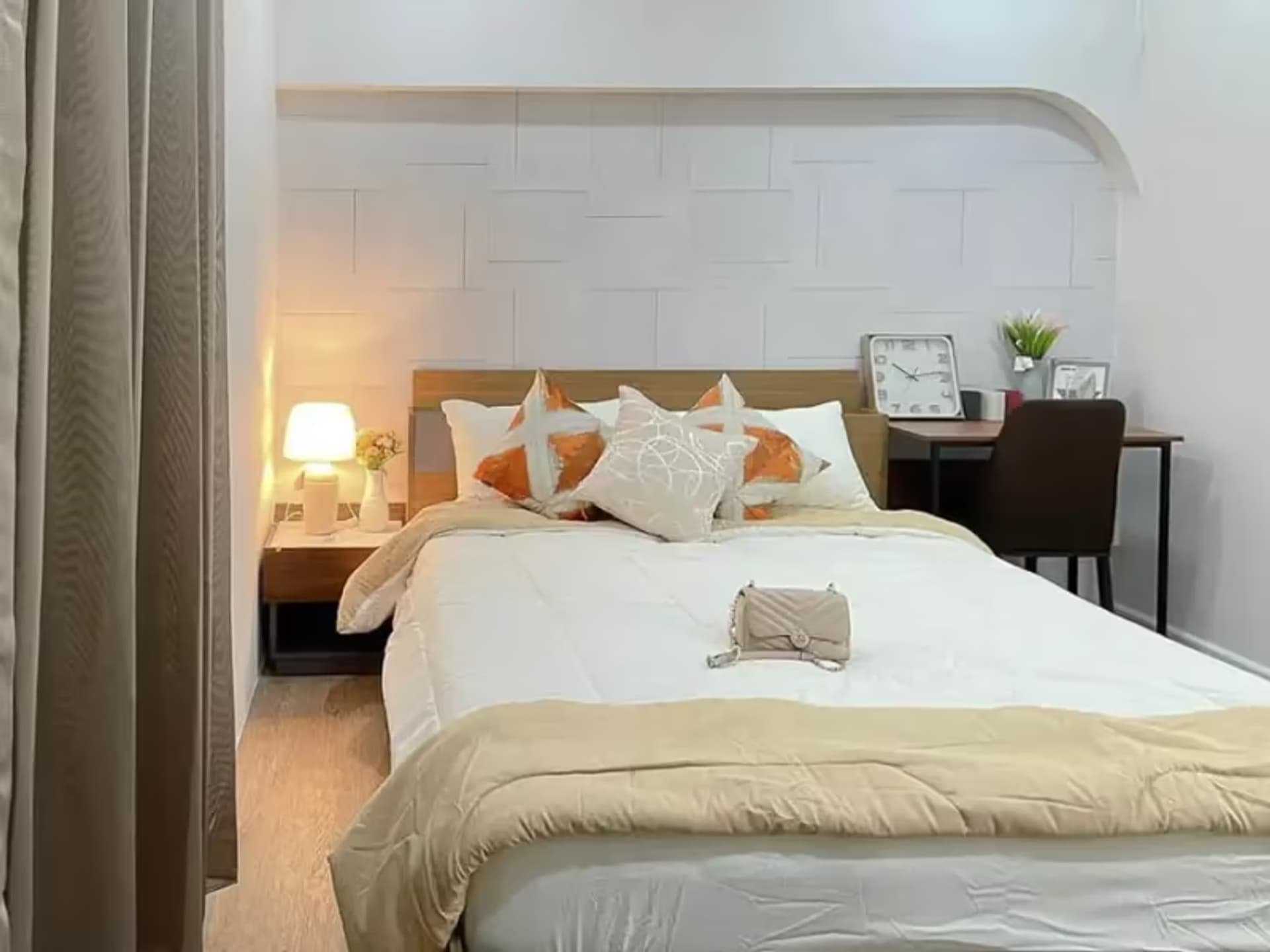 1 Bedroom Condo - Image 8
