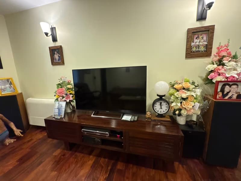 6 Bed House for Sale in Hang Dong District