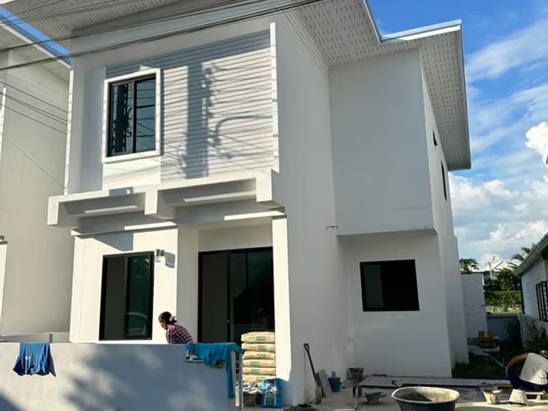 2 Bedroom House