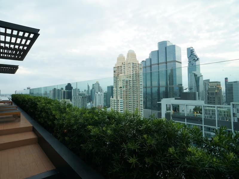 Condo for Rent at Nara 9