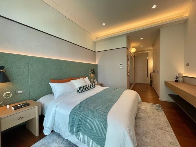 2 Bed Condo for Sale in Pathum Wan