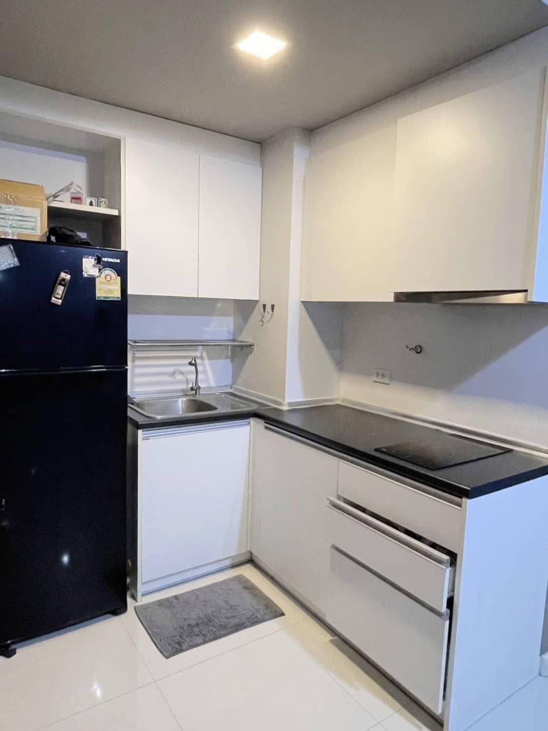 2 Bed Condo for Rent in Khlong Toei - Image 6
