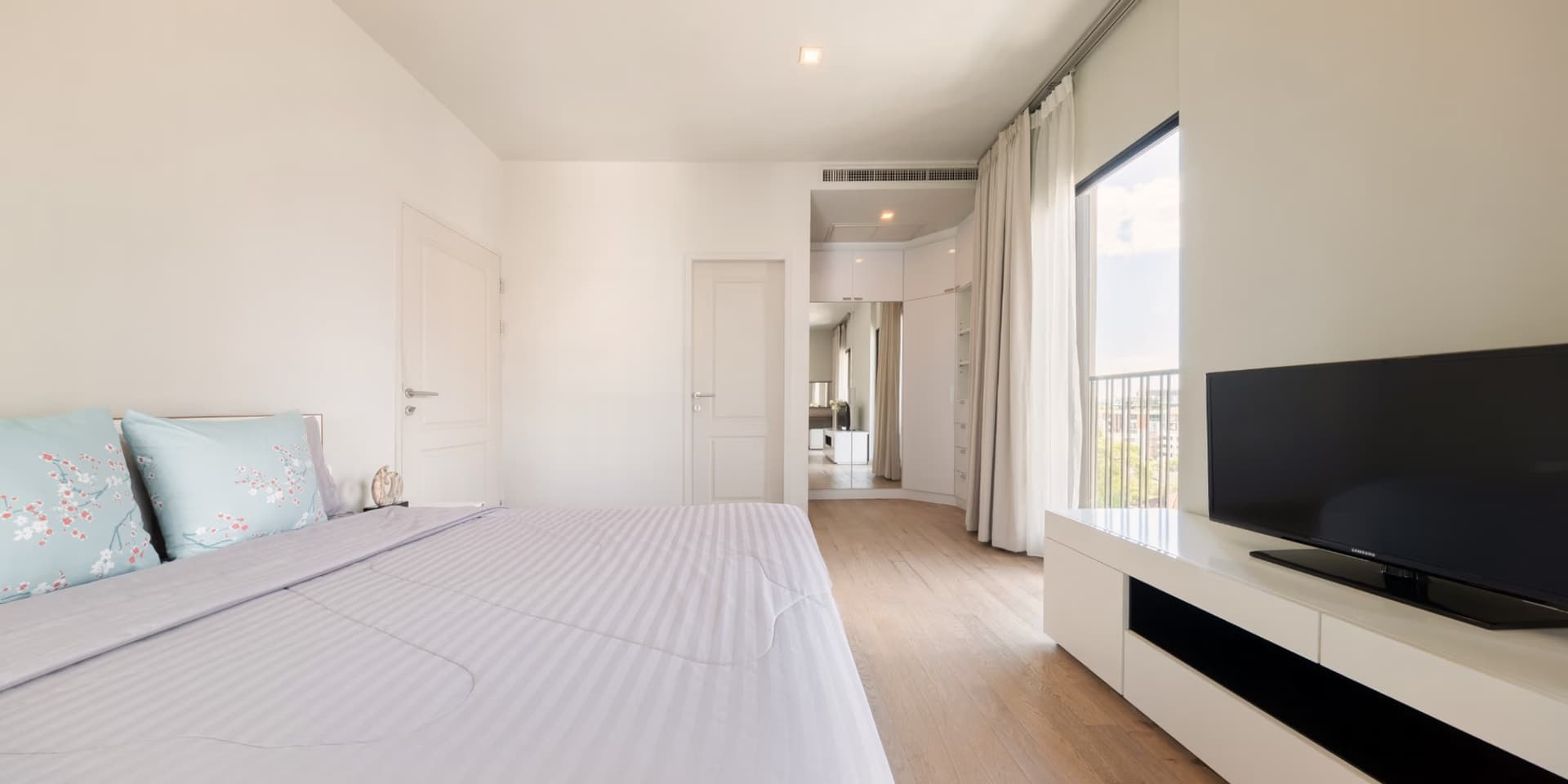 1 Bed Condo for Rent in Khlong Toei - Image 10