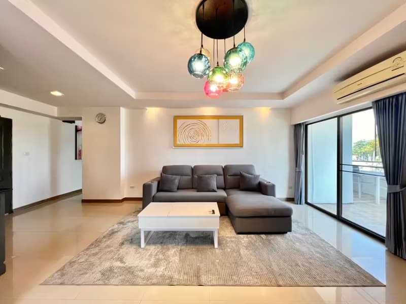 Condo for Rent at Riverside Condo