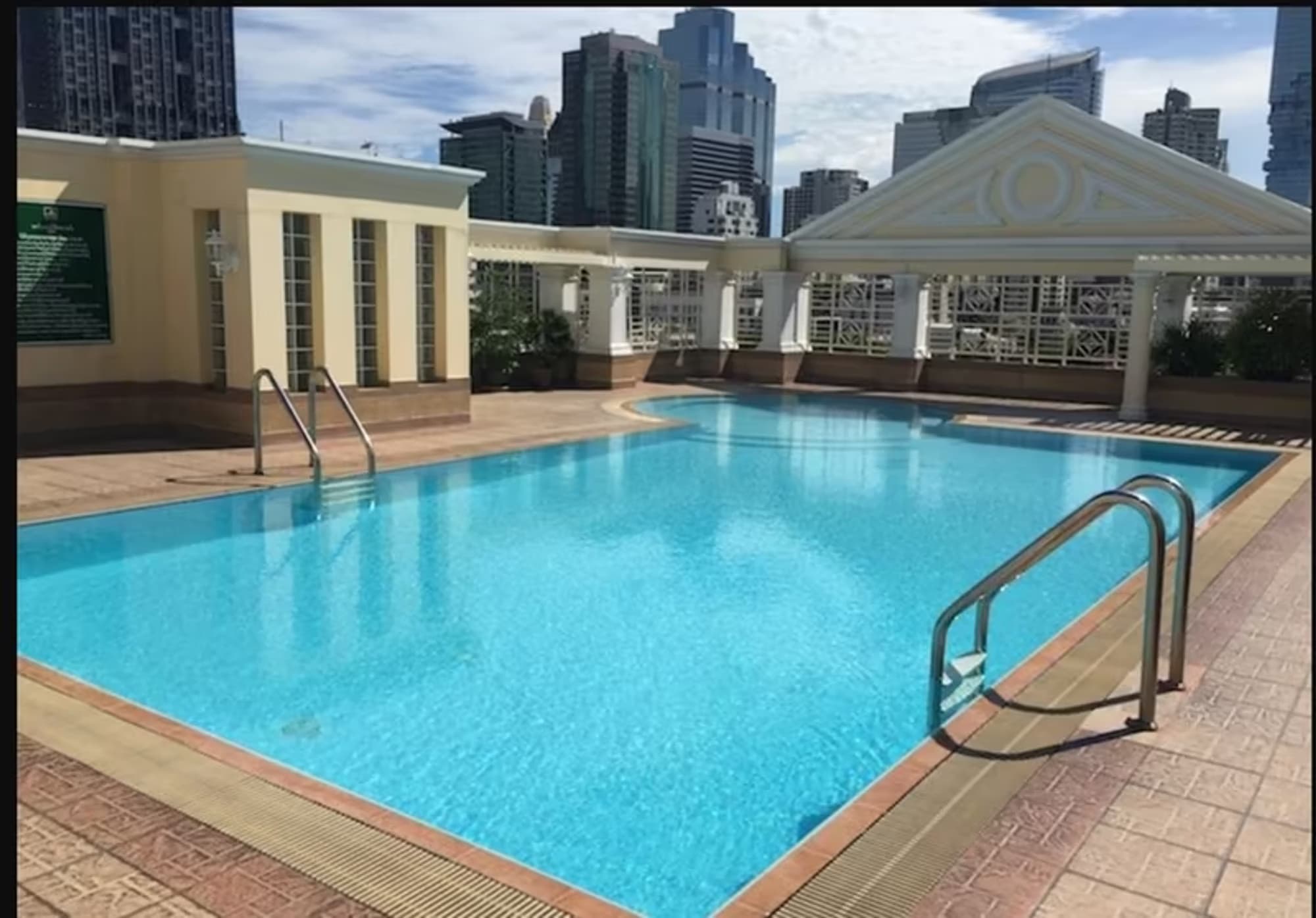 Silom Terrace - Image 14