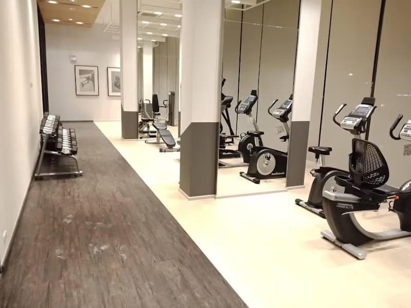 1 Bed Condo for Sale in Ratchathewi