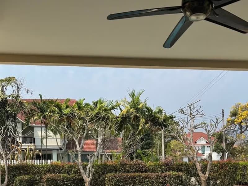 Pool villa for rent at Lannathara village Hang dong  