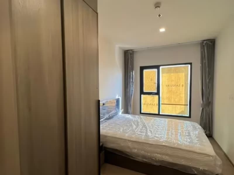  Condo for Rent at The Base Petchaburi-Thonglor