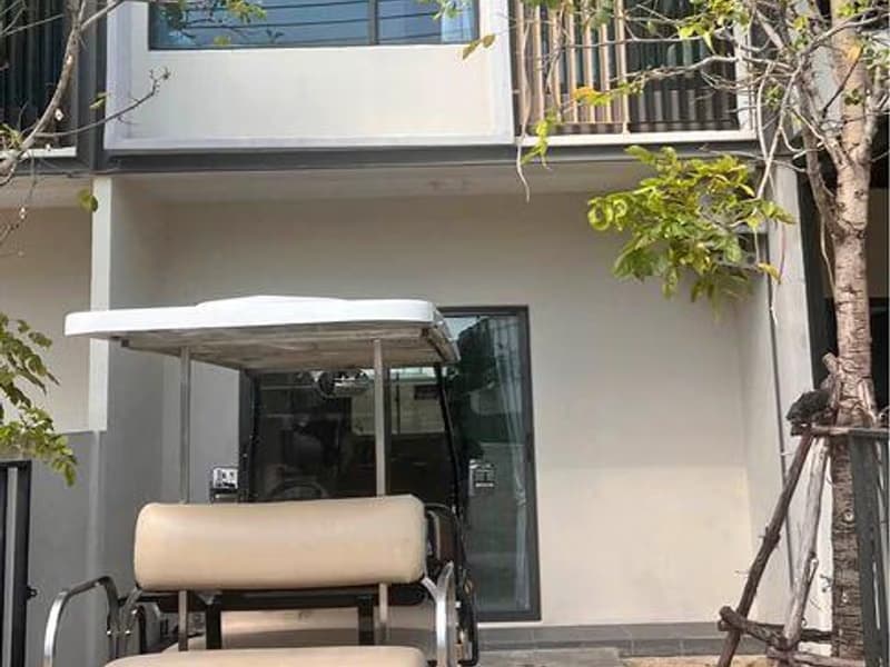 2 Bed Townhouse for Rent in Bang Phli
