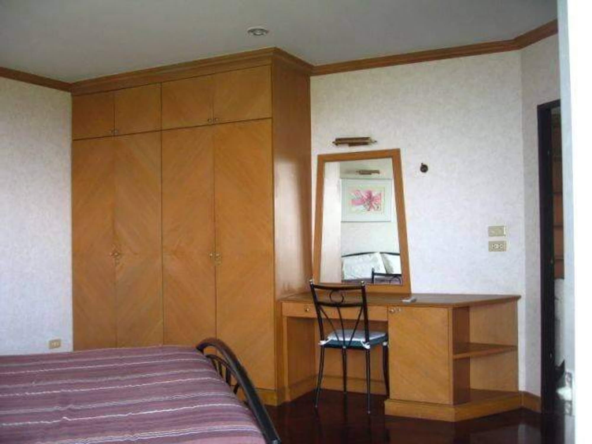 1 Bed Condo for Rent and Sale in Bangna - Image 3