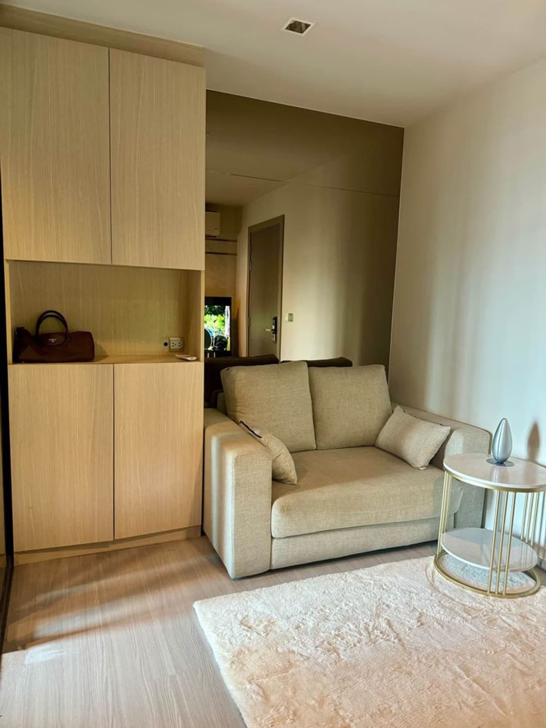 1 Bed Condo for Rent in Ratchathewi - Image 1