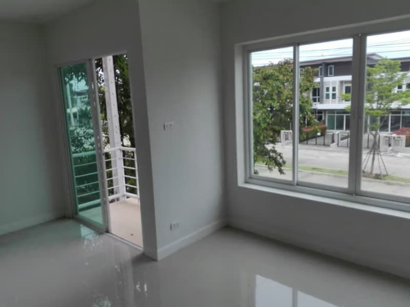 2 Bed Townhouse for Rent in Doi Saket