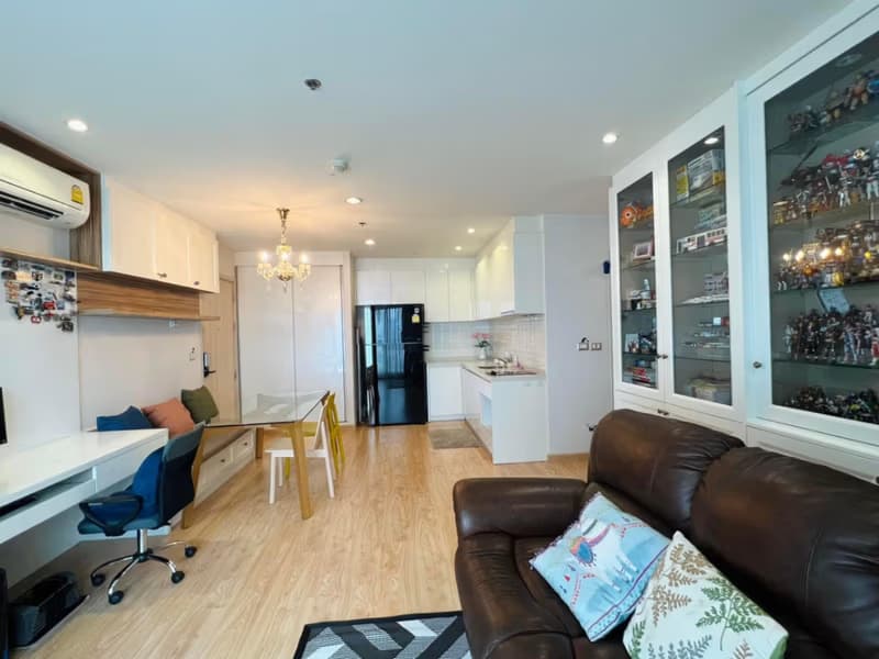 2 Bed Condo for Sale in Khlong Toei