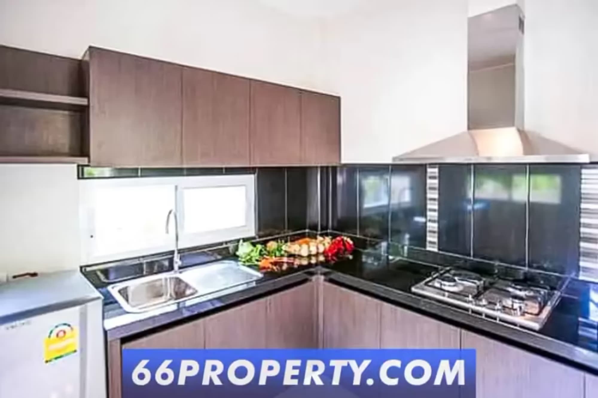 3 Bedroom House - Image 5
